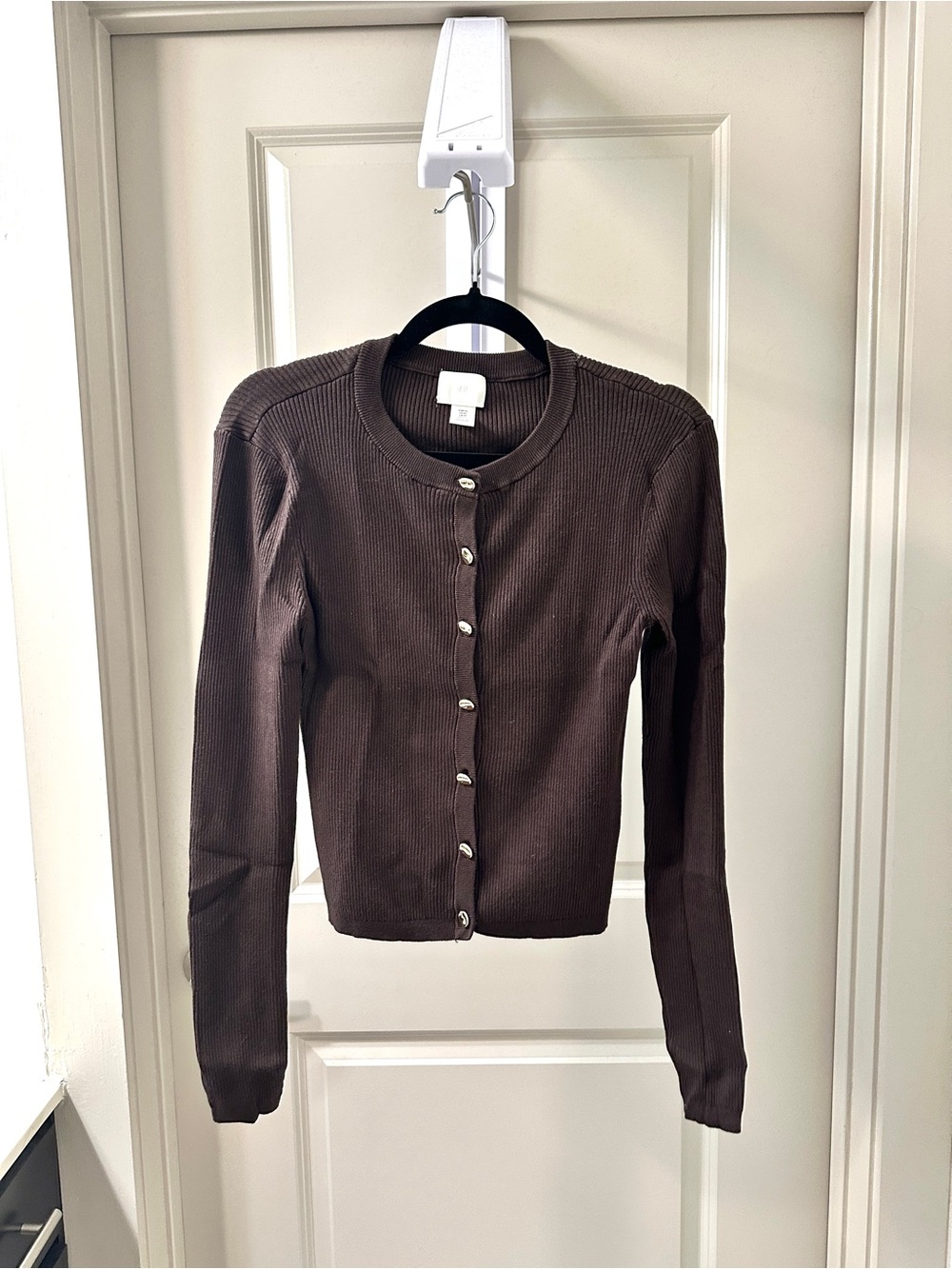 H&M Ribbed Crewneck Cardigan in Dark Brown